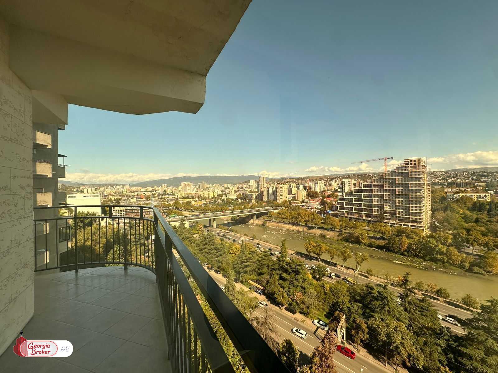 nearly repaired 5-room apartment for sale