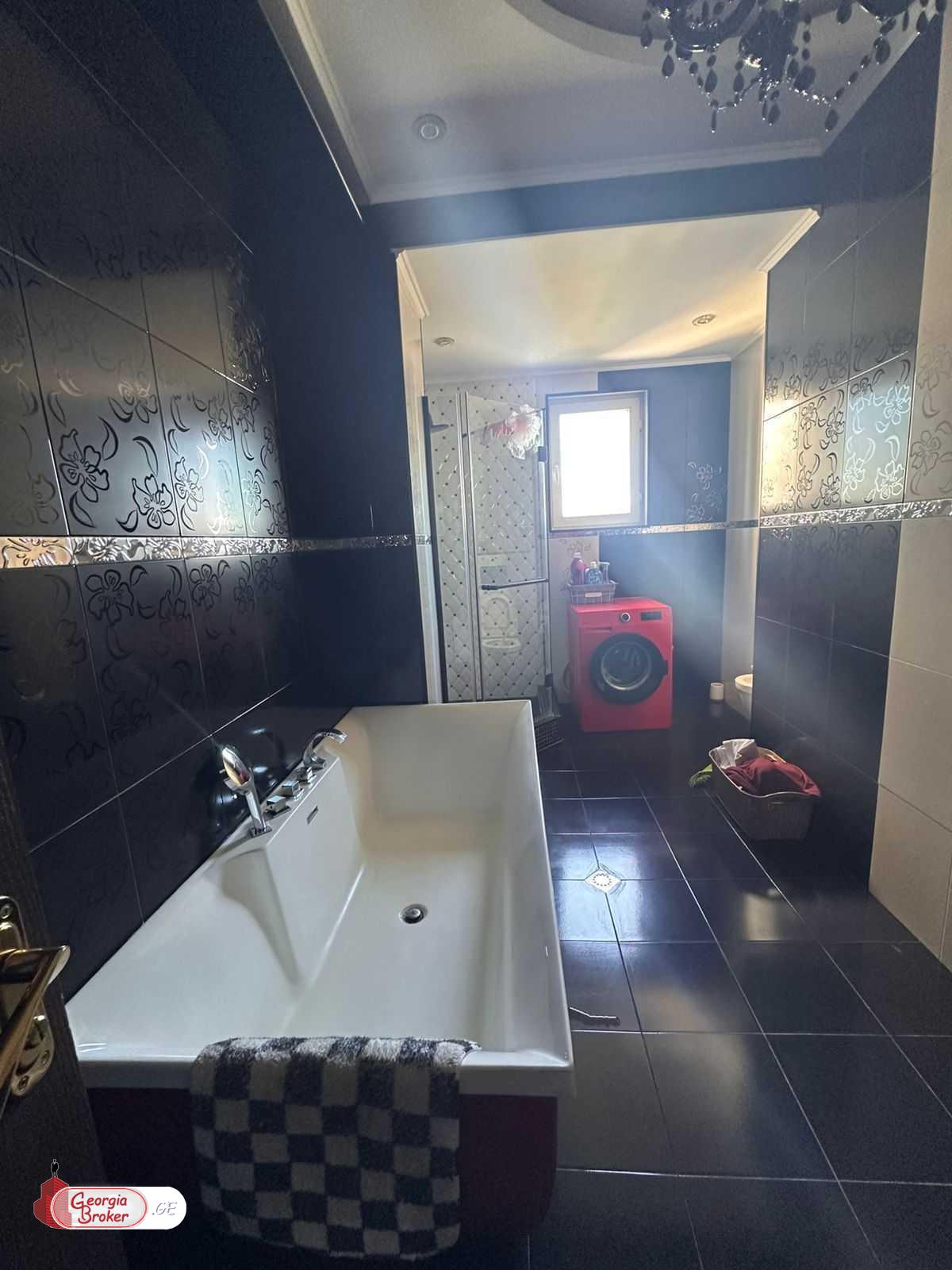 nearly repaired 5-room apartment for sale