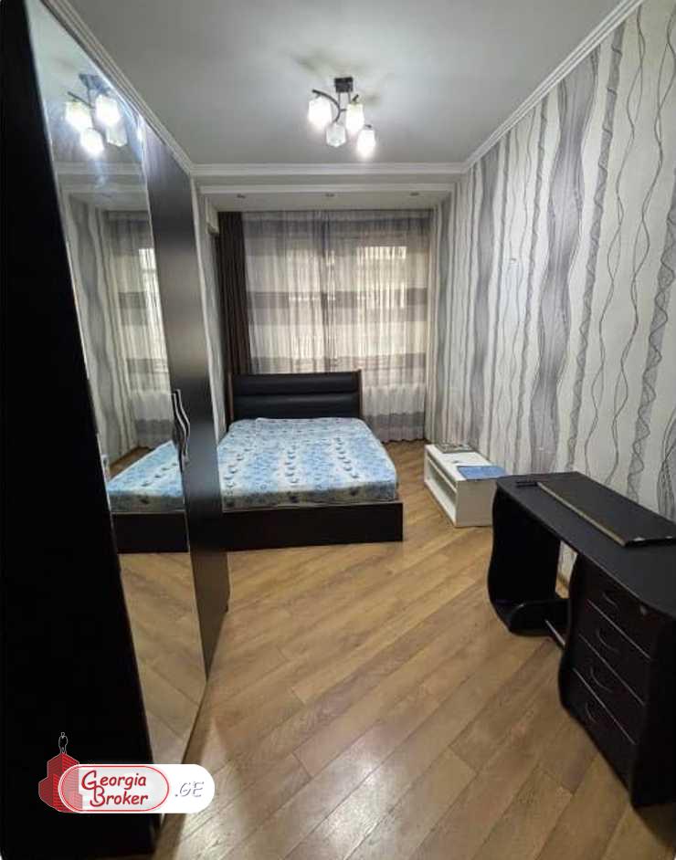 продается квартира с новым ремонтом 3-комнаты