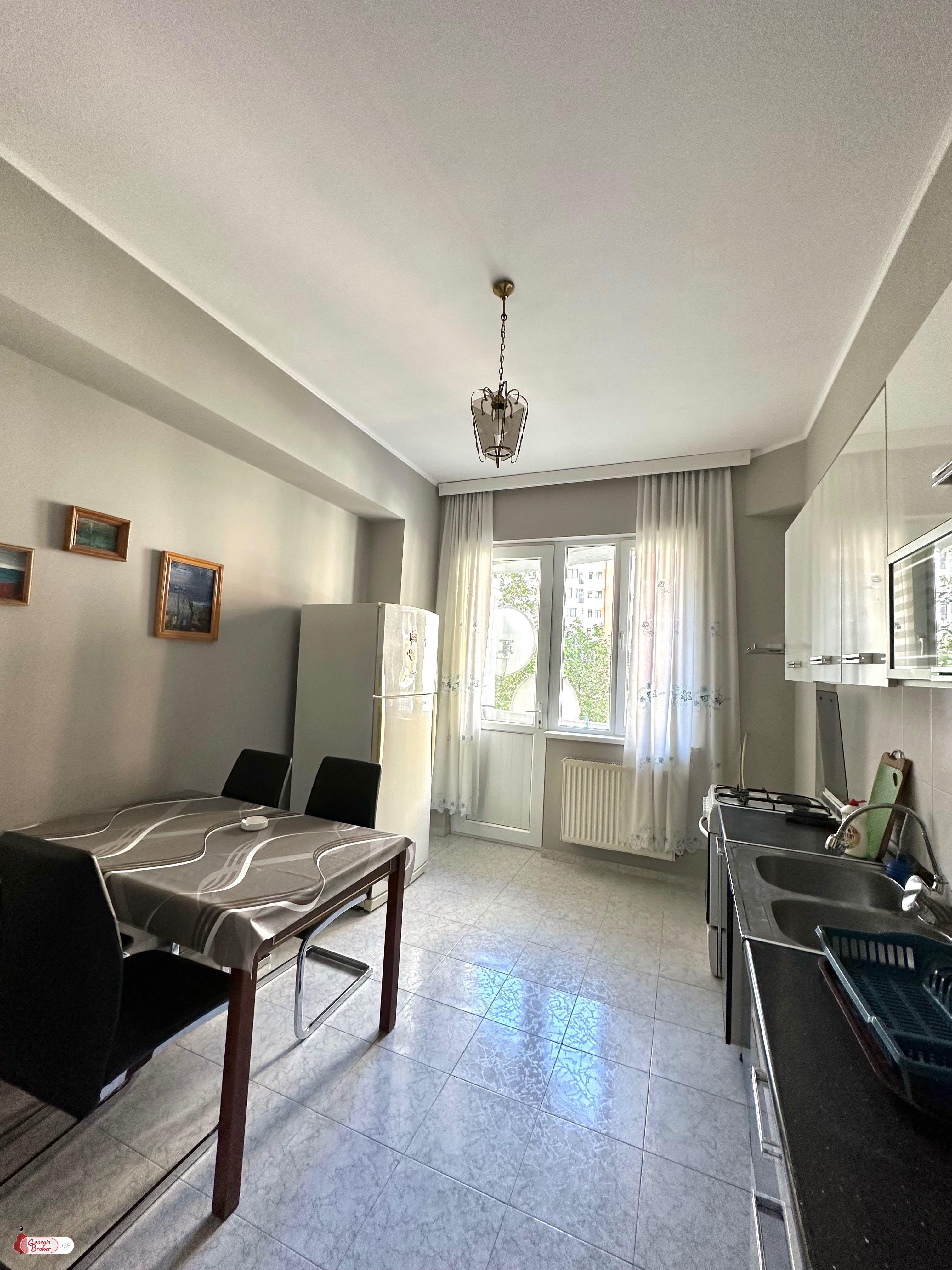 nearly repaired 3-room apartment for sale