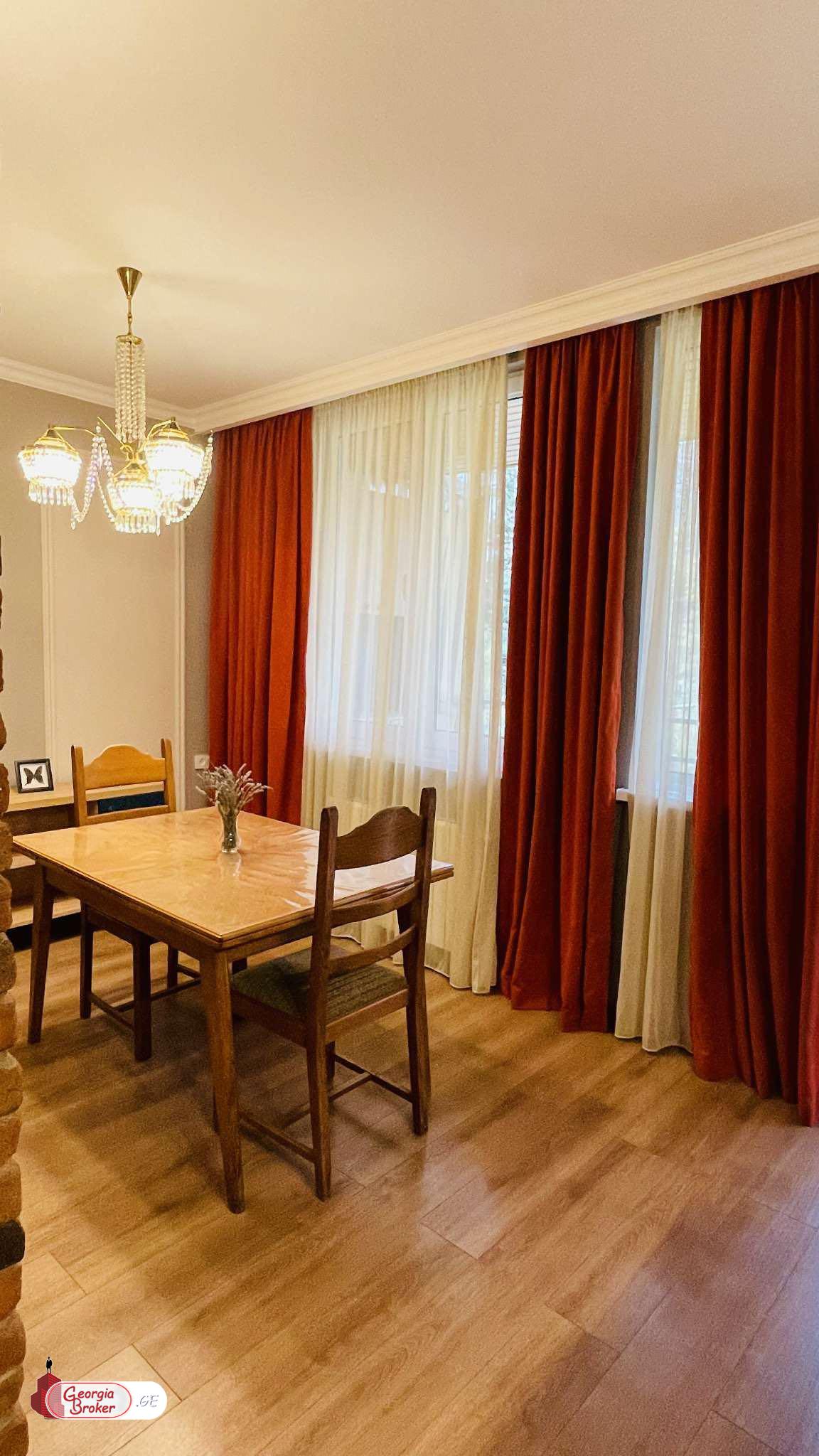 nearly repaired 2-room apartment for sale