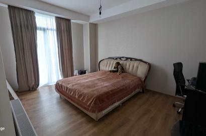 იყიდება ახალი გარემონტებული 3 ოთახიანი ბინა