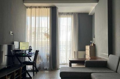 იყიდება ახალი გარემონტებული 4 ოთახიანი ბინა