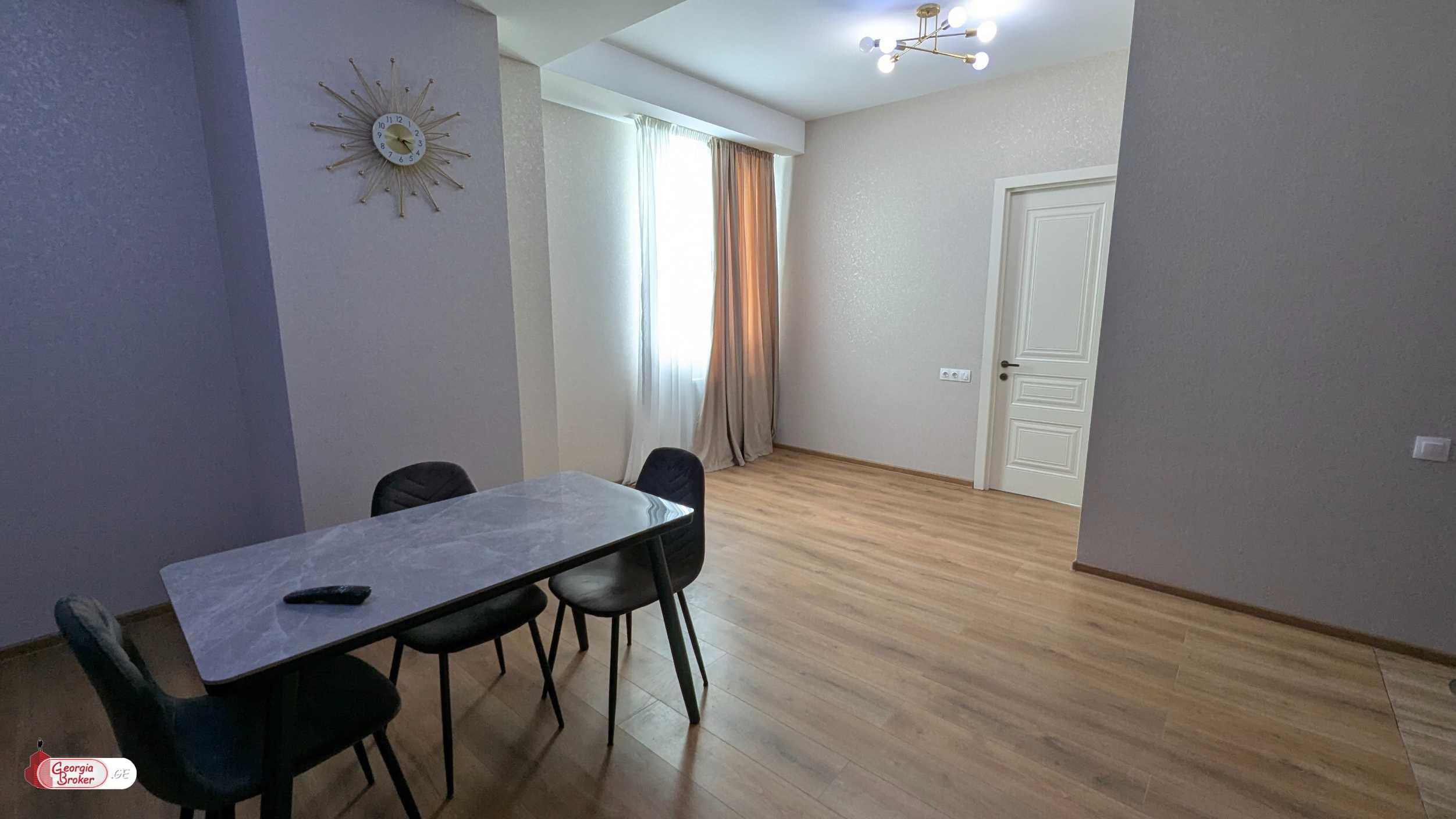 nearly repaired 3-room apartment for sale