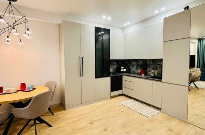 იყიდება ახალი გარემონტებული 2 ოთახიანი ბინა