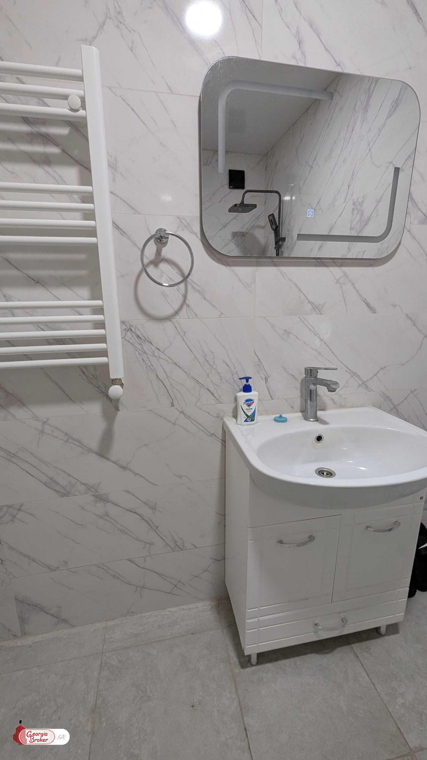 nearly repaired 3-room apartment for sale