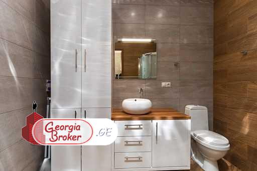 იყიდება ახალი გარემონტებული 3 ოთახიანი ბინა