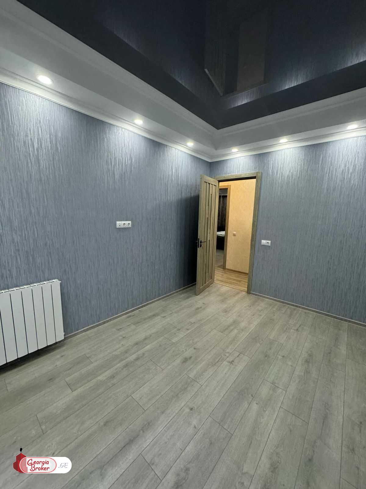 nearly repaired 4-room apartment for sale