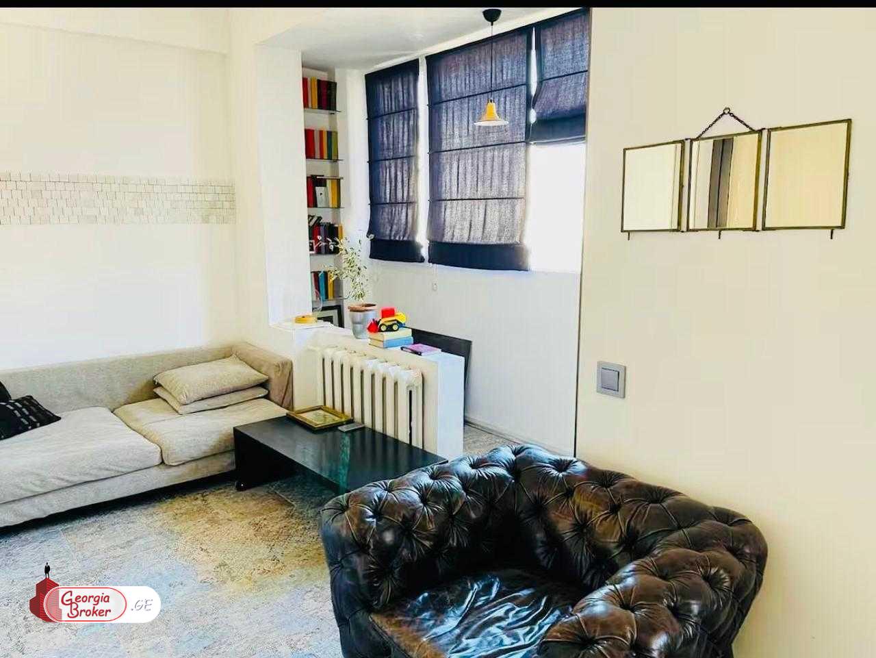 продается квартира с новым ремонтом 5-комнат