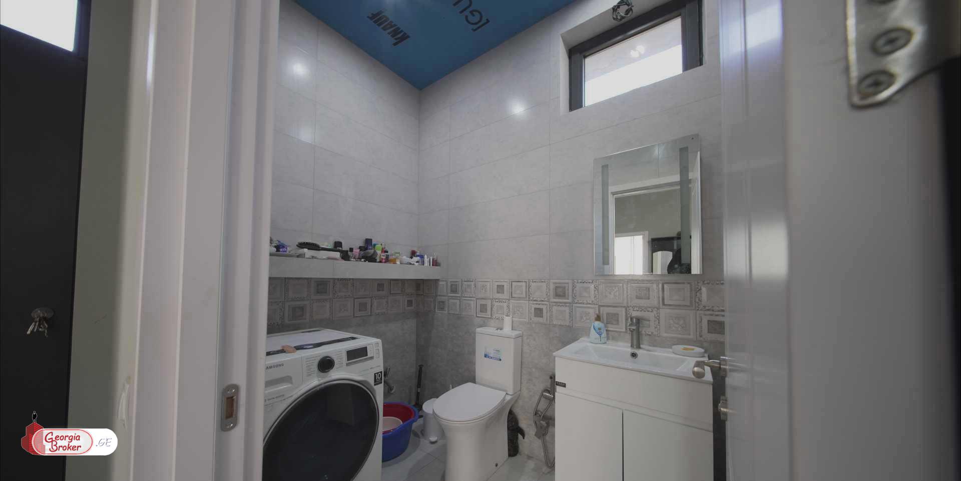 nearly repaired 6-room house for sale