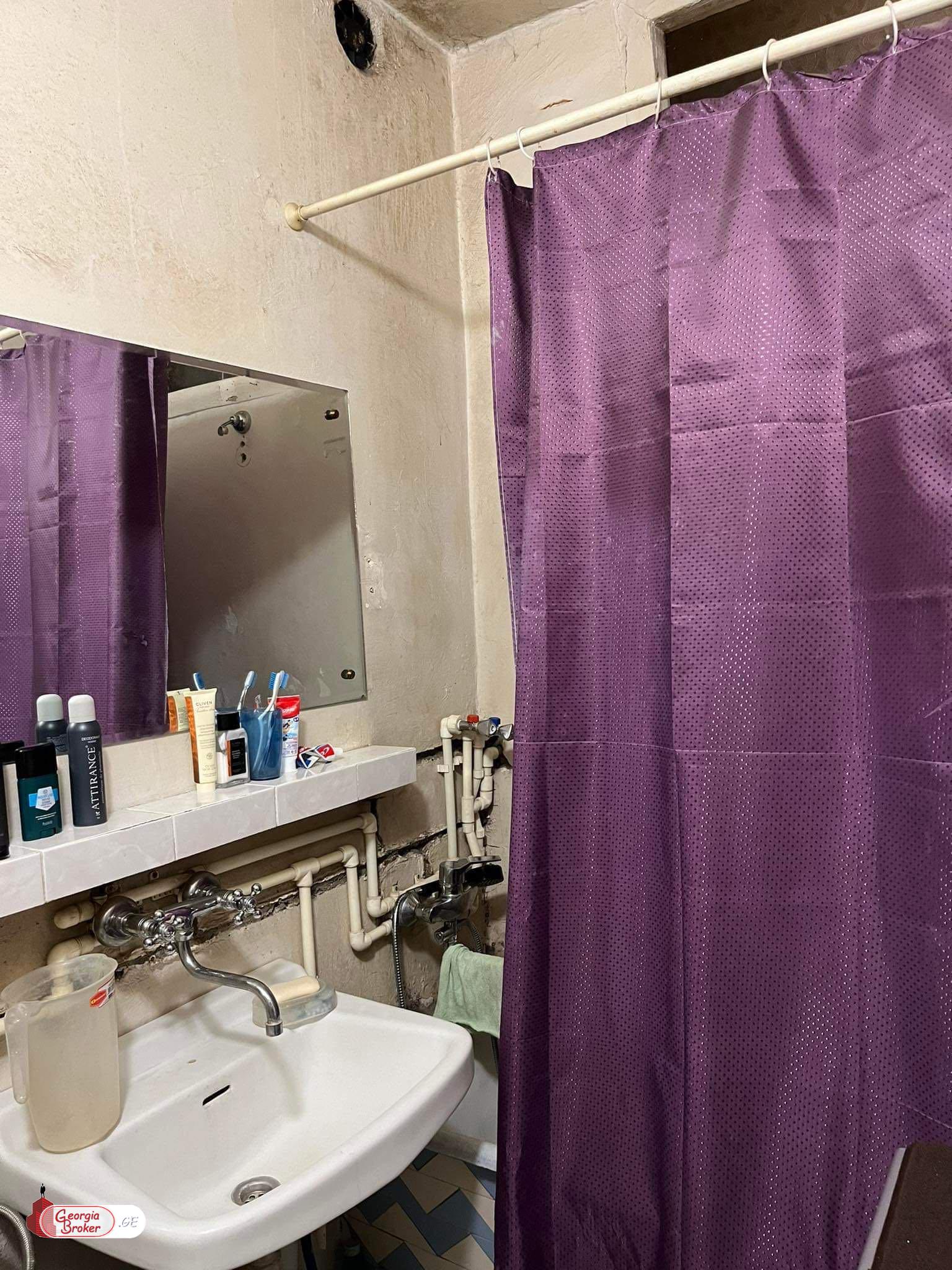 nearly repaired 3-room apartment for sale