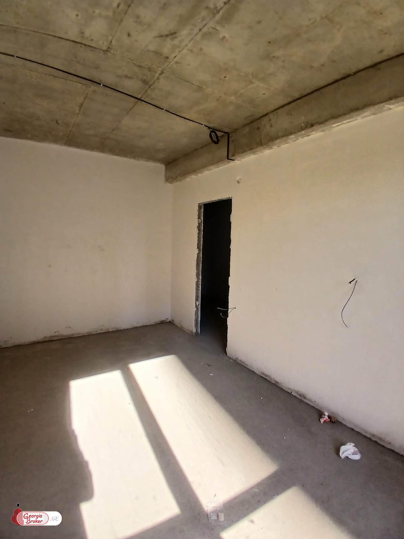 იყიდება ახალი გარემონტებული 3 ოთახიანი ბინა