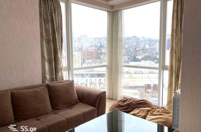 იყიდება ახალი გარემონტებული 4 ოთახიანი ბინა