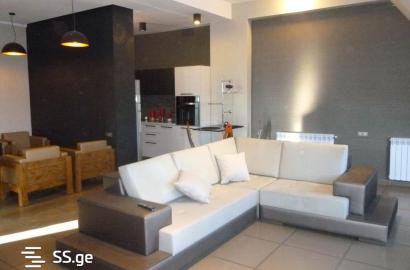 იყიდება ახალი გარემონტებული 3 ოთახიანი ბინა