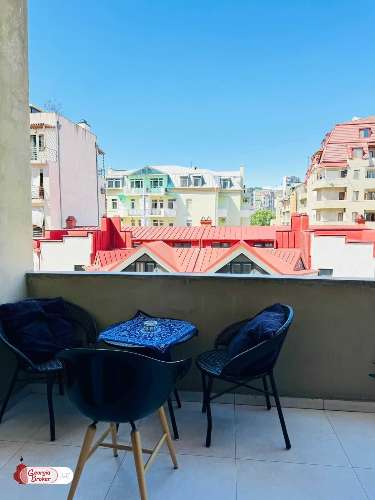 nearly repaired 5-room apartment for sale