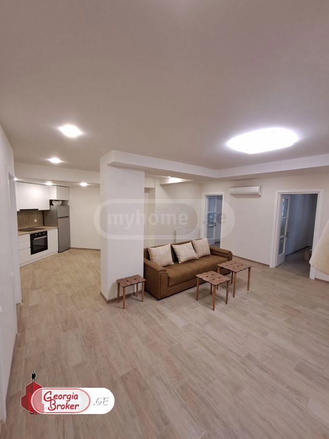 nearly repaired 3-room apartment for sale