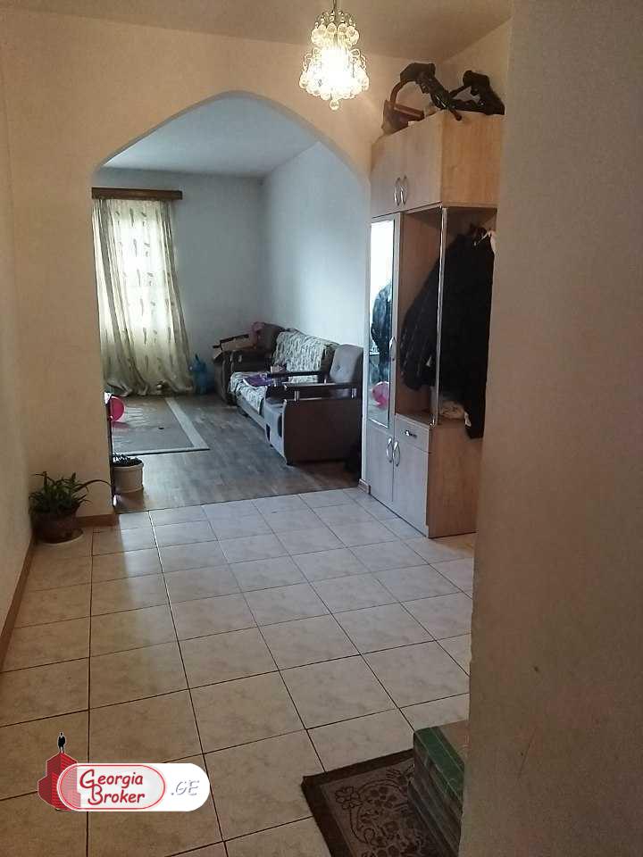 old repaired 4-room apartment for sale