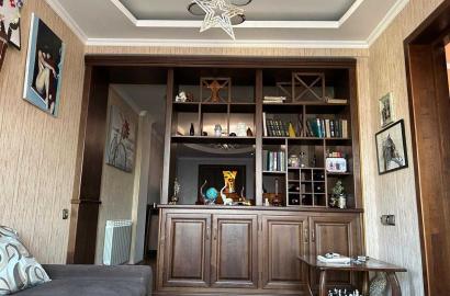 იყიდება ახალი გარემონტებული 4 ოთახიანი ბინა