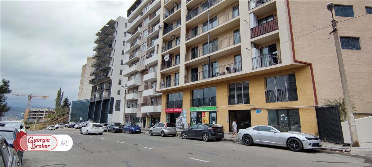 იყიდება ახალი გარემონტებული 2 ოთახიანი ბინა