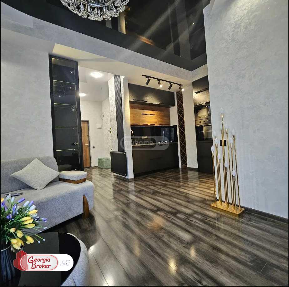 nearly repaired 2-room apartment for sale