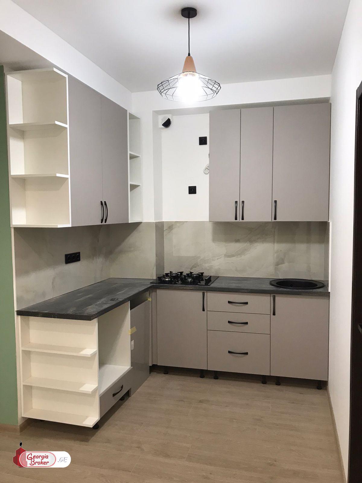 nearly repaired 2-room apartment for sale