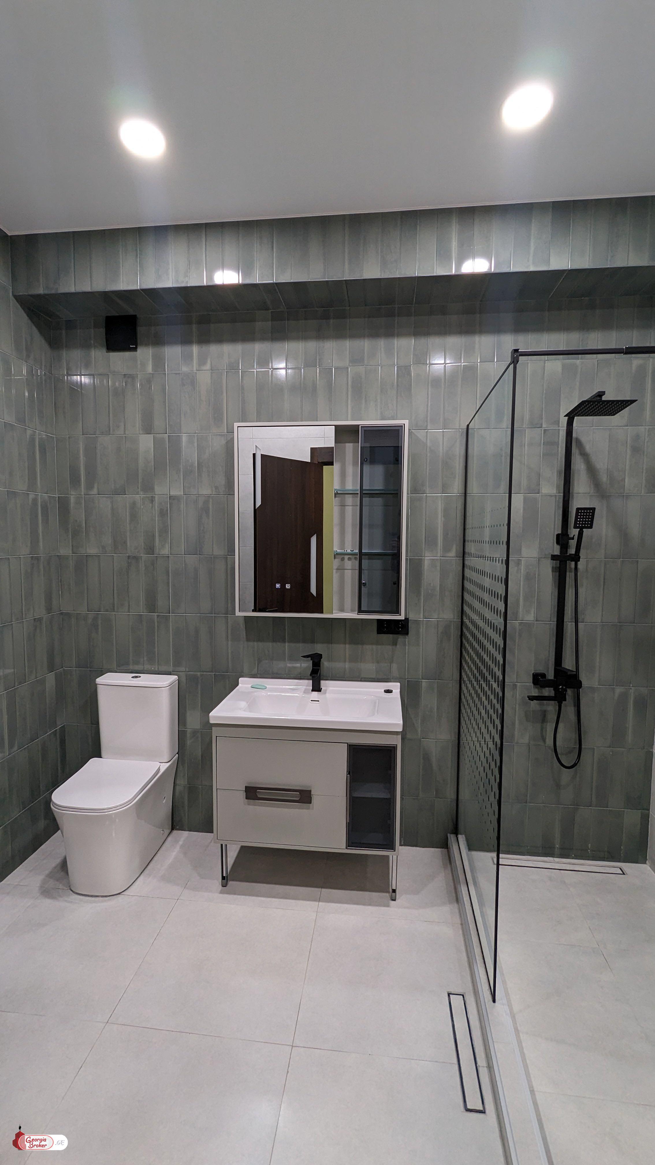 nearly repaired 2-room apartment for sale