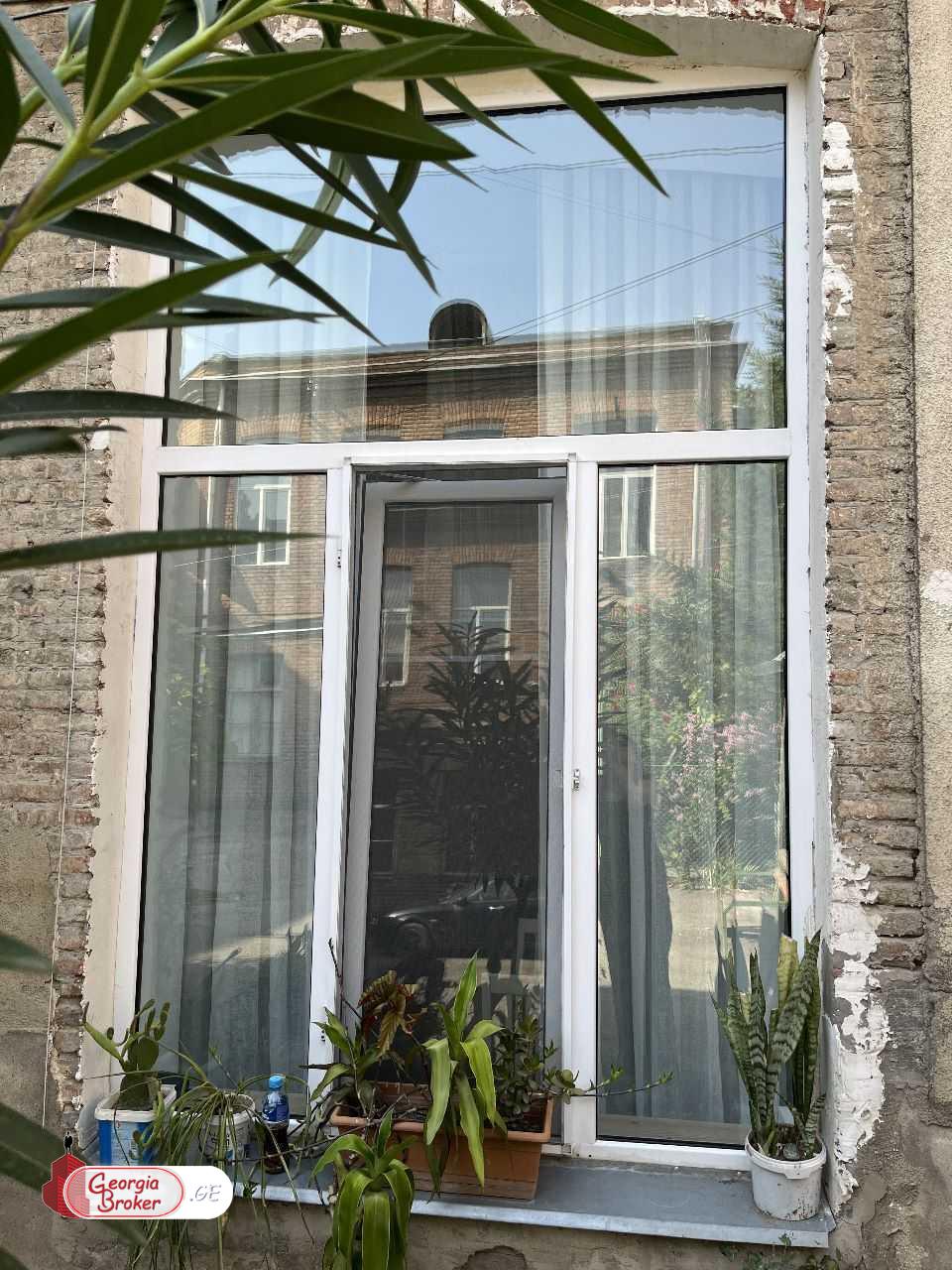 продается квартира с новым ремонтом 2-комнаты