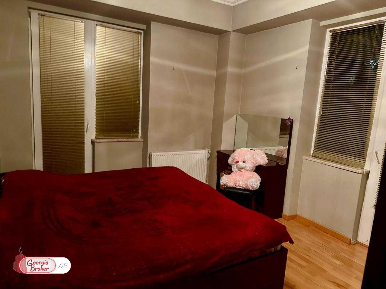 nearly repaired 3-room apartment for sale