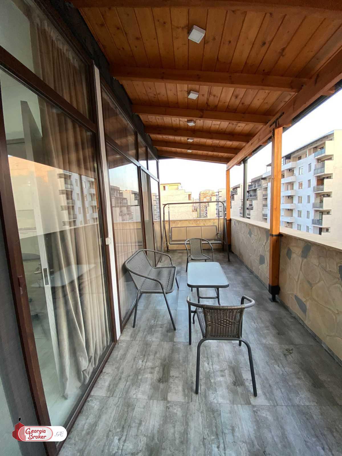 nearly repaired 2-room apartment for rent