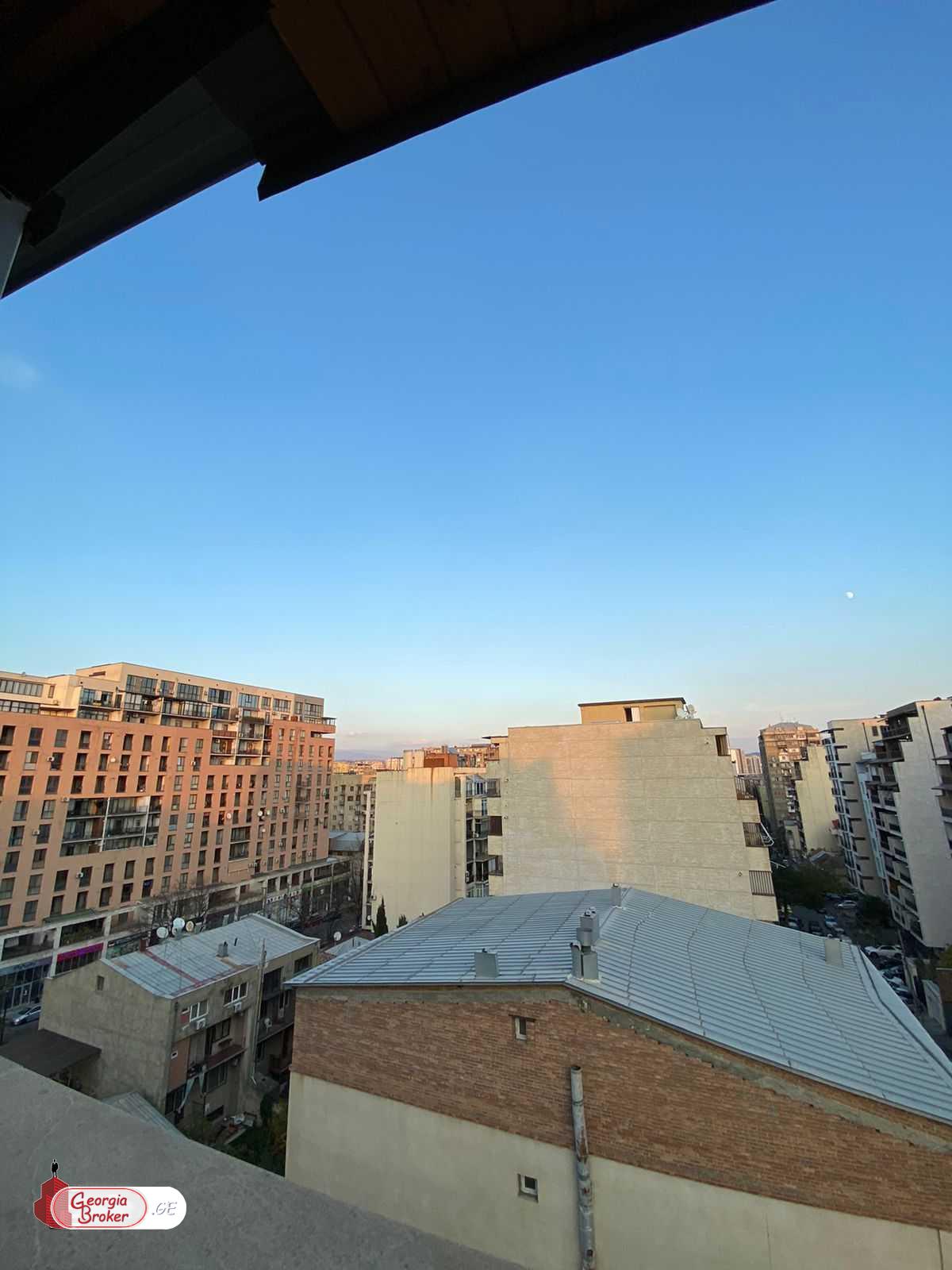 nearly repaired 2-room apartment for rent