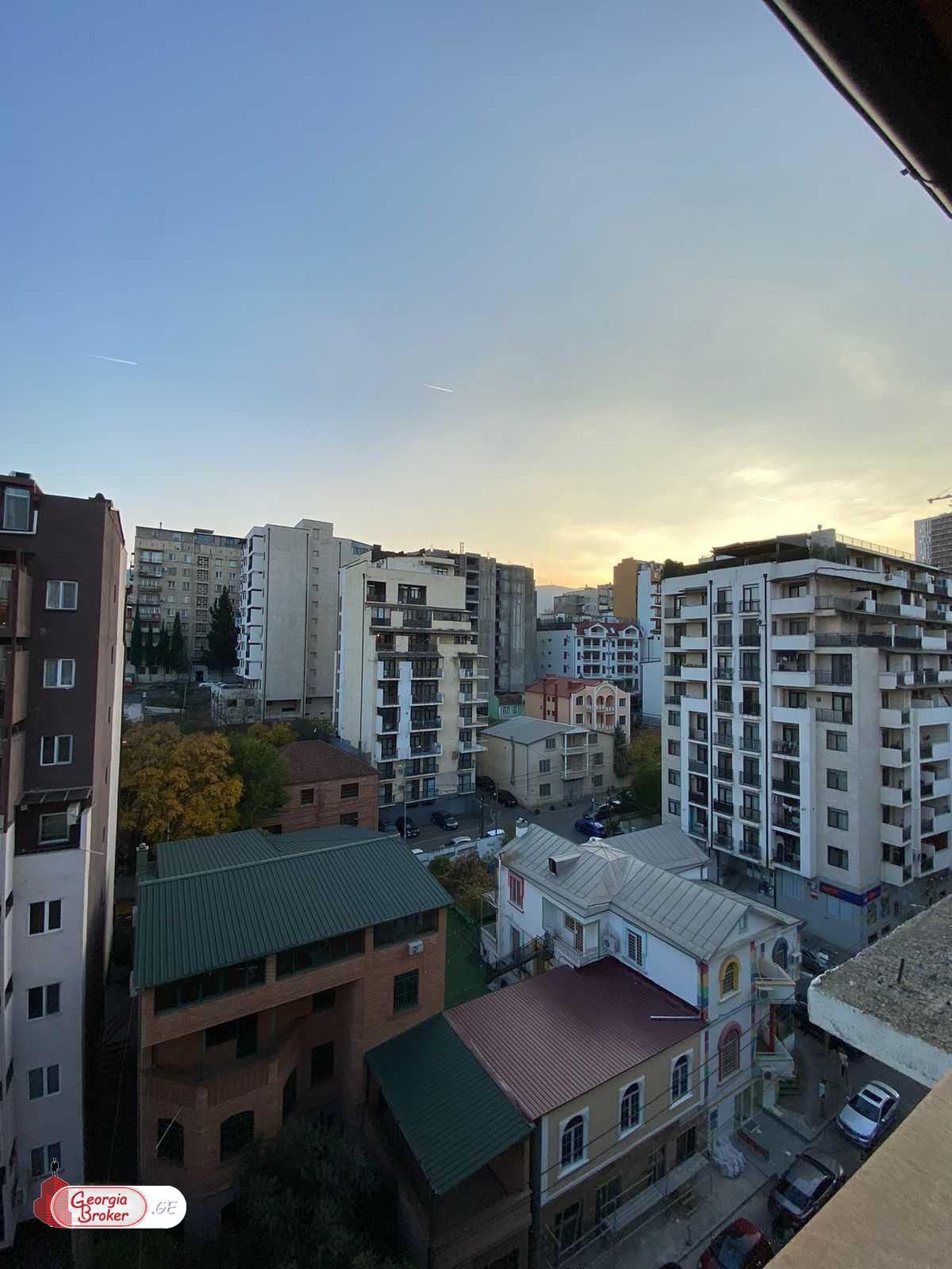 nearly repaired 2-room apartment for rent