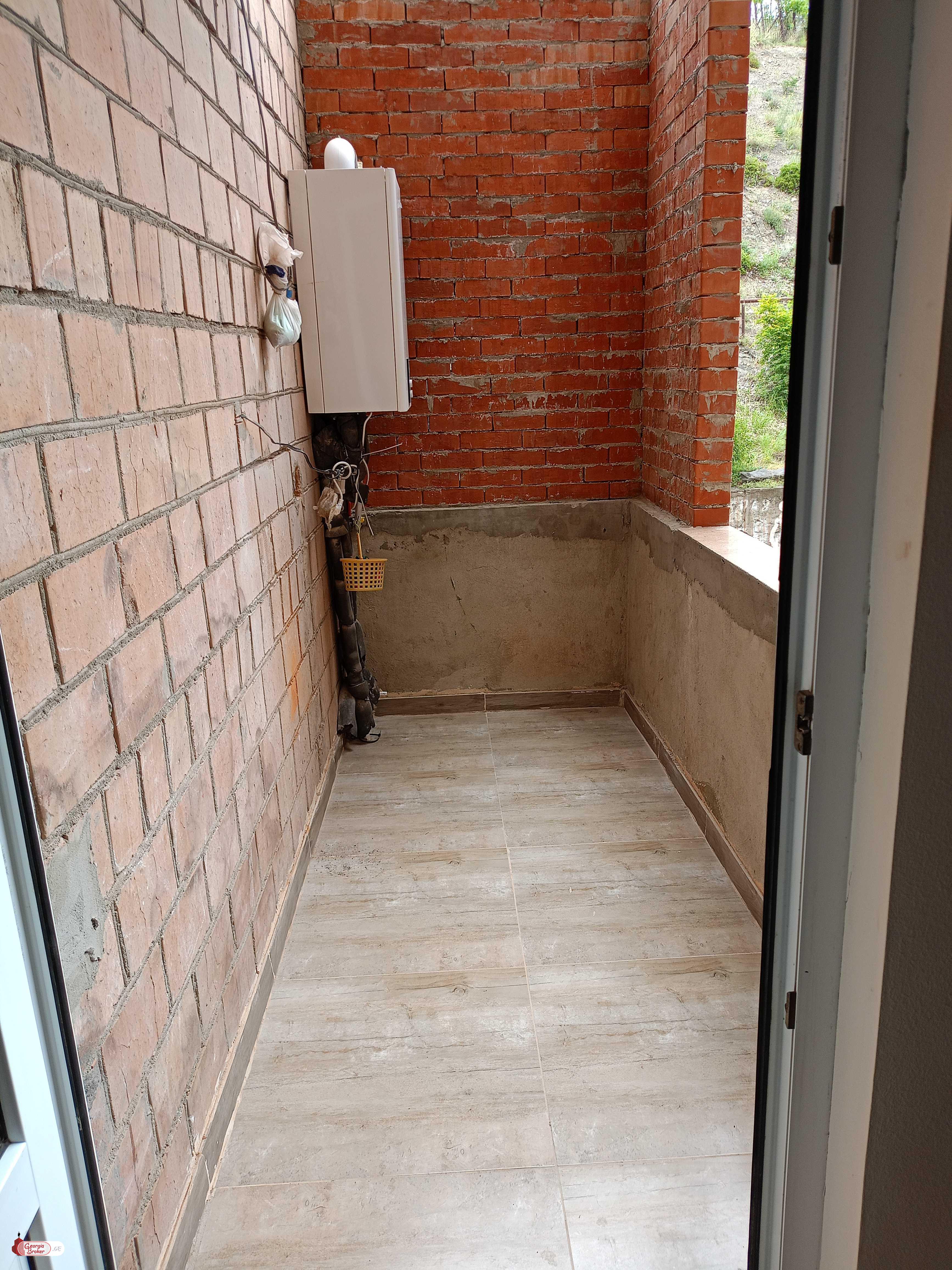 იყიდება ახალი გარემონტებული 3 ოთახიანი ბინა