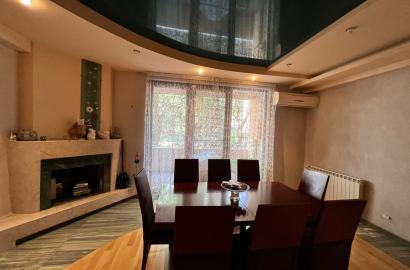 იყიდება ახალი გარემონტებული 6 ოთახიანი ბინა