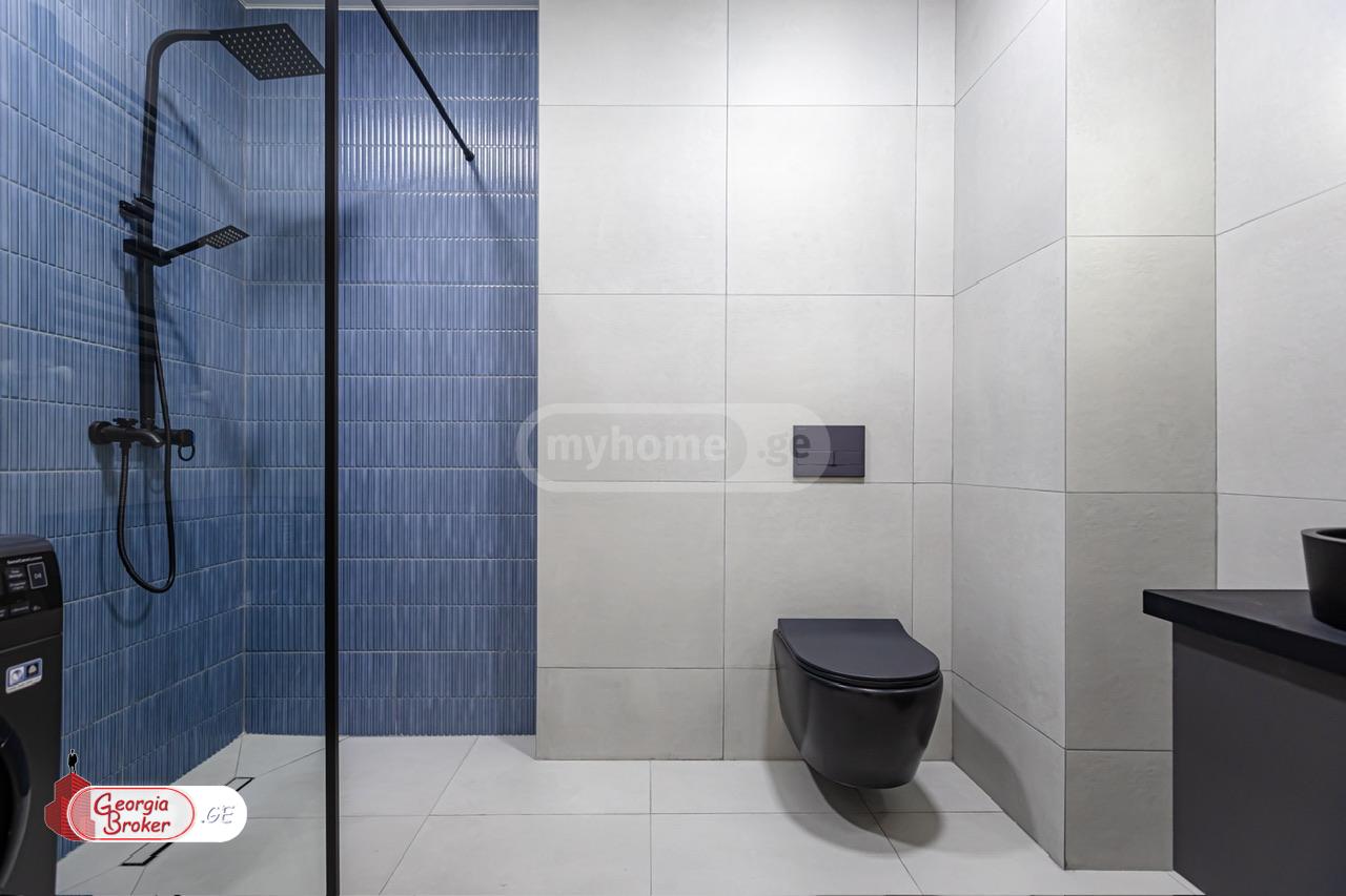 продается квартира с новым ремонтом 2-комнаты