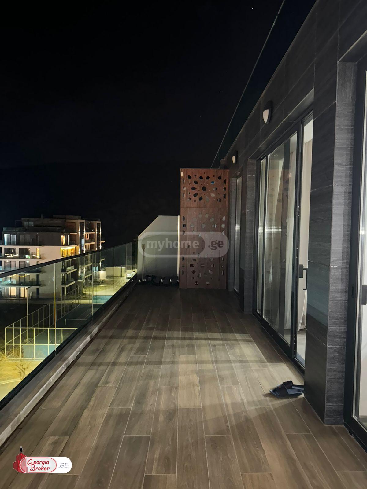 nearly repaired 3-room apartment for sale