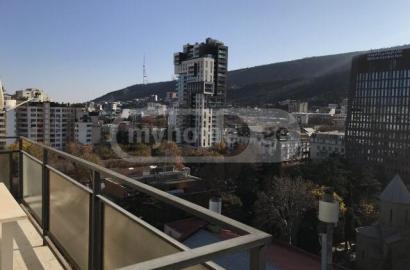 продается квартира с новым ремонтом 3-комнаты