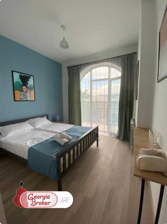 nearly repaired 7-room house for sale