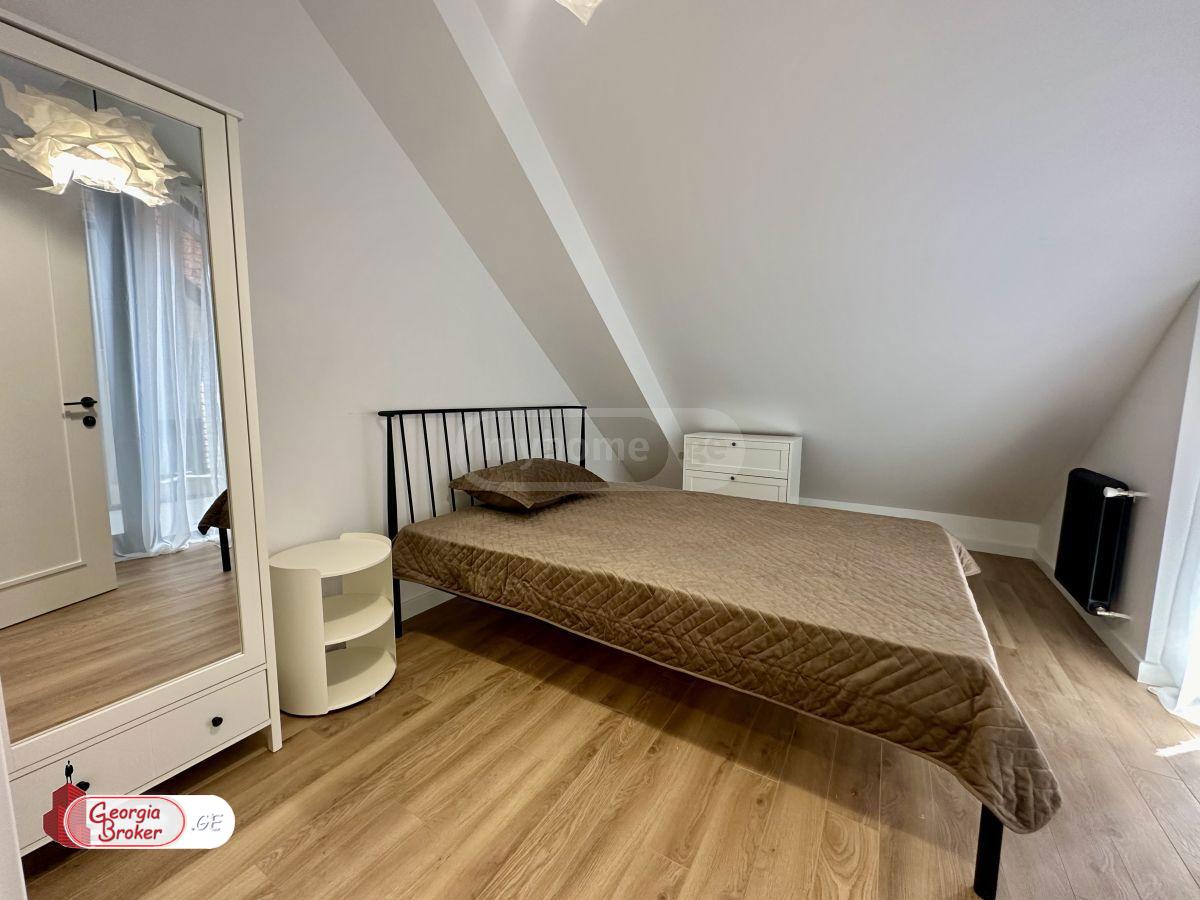 nearly repaired 3-room apartment for sale