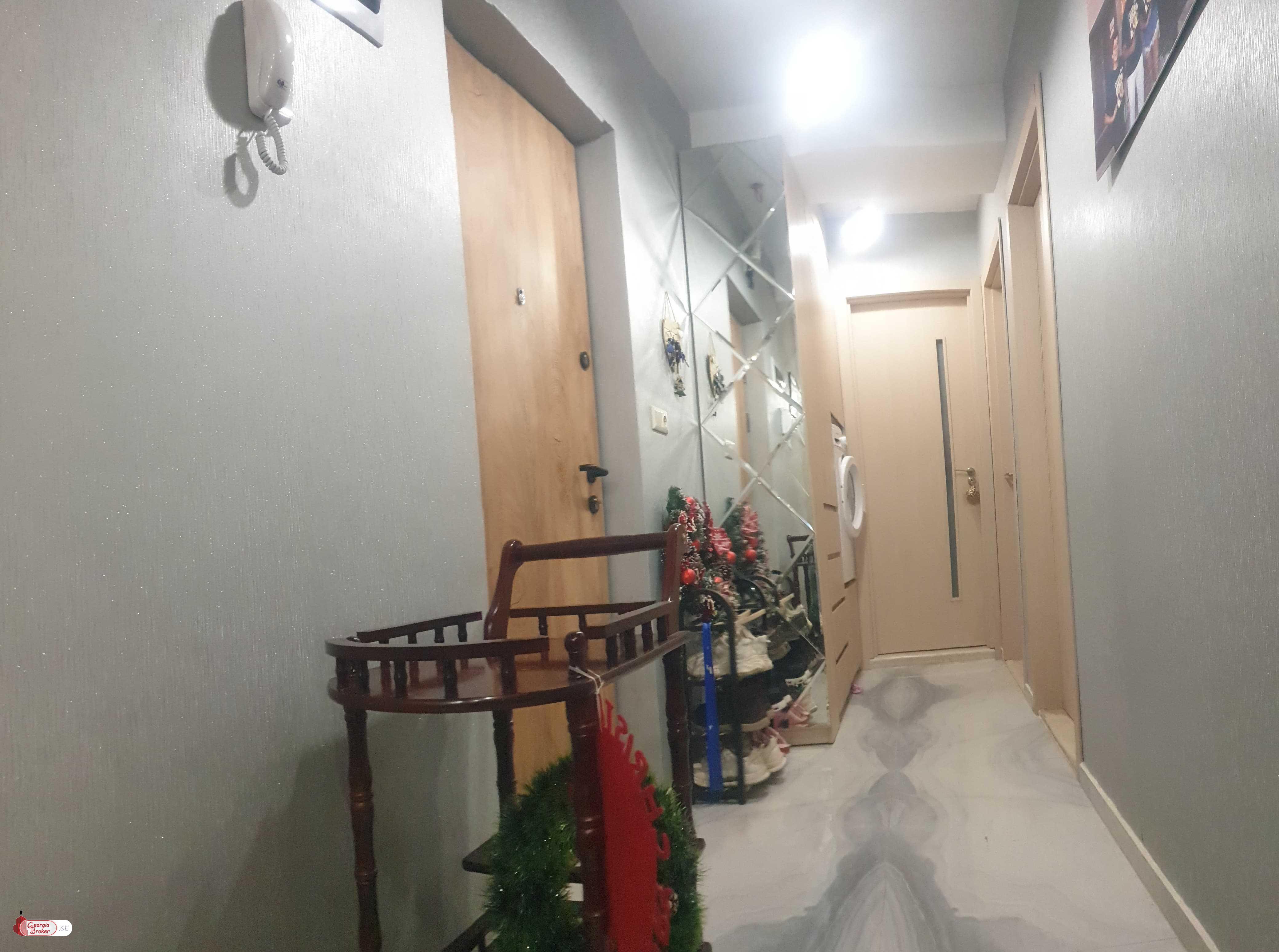 nearly repaired 3-room apartment for sale