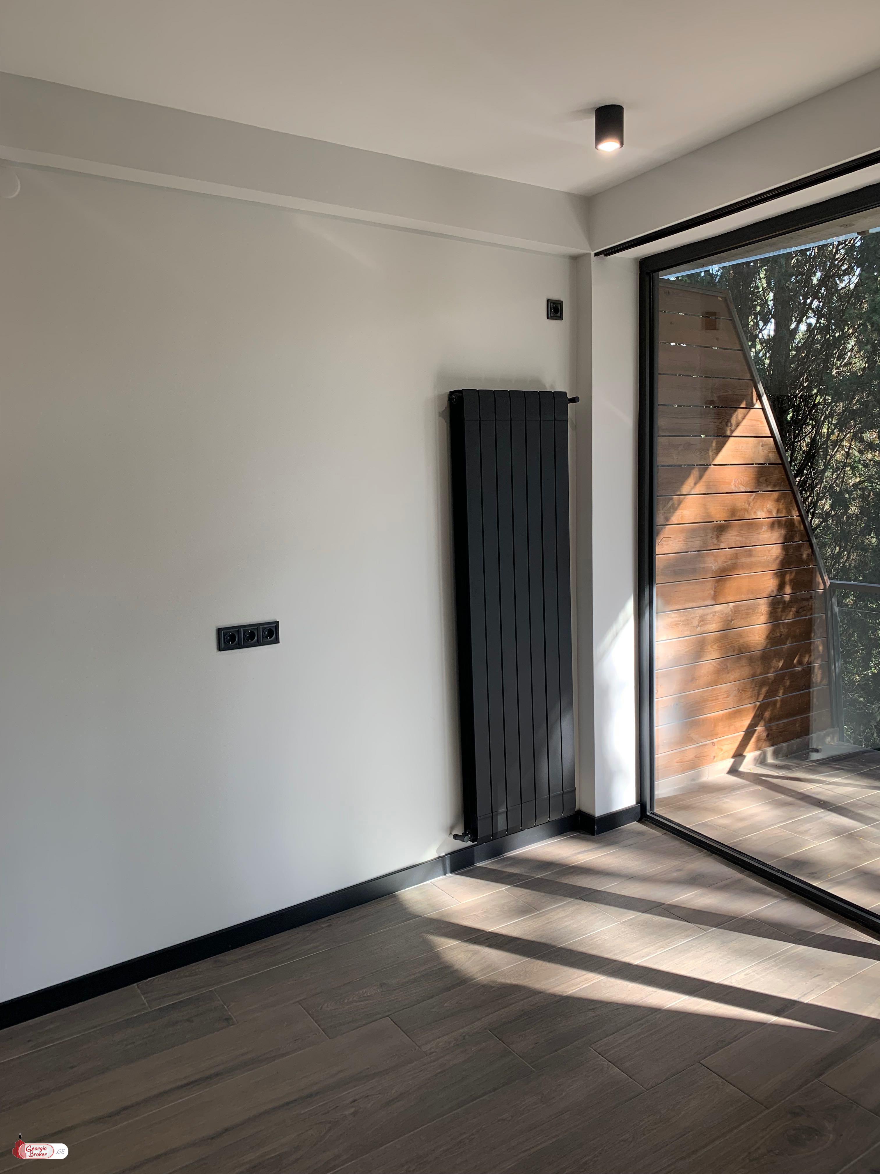 nearly repaired 1-room apartment for sale