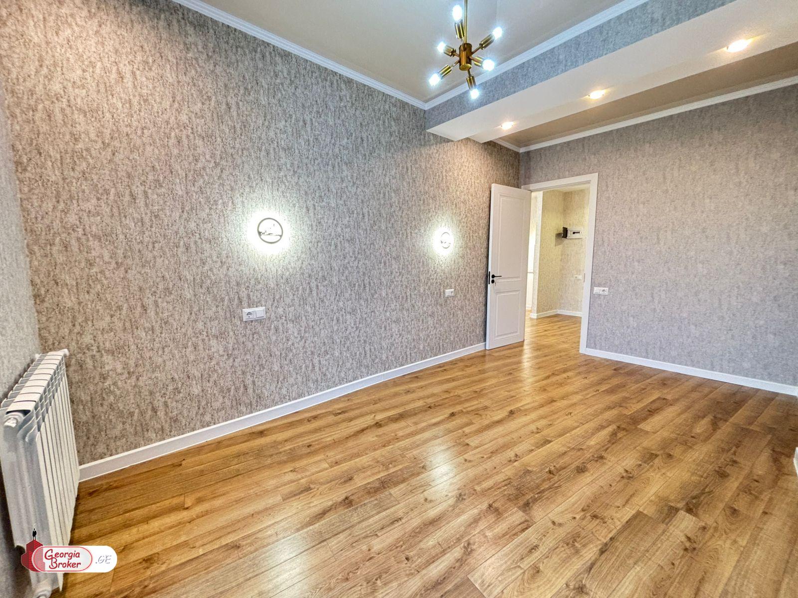 продается квартира с новым ремонтом 2-комнаты