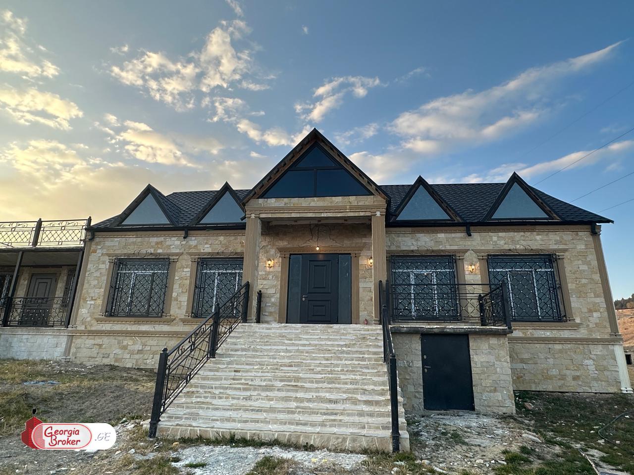 new build 6-room house for sale