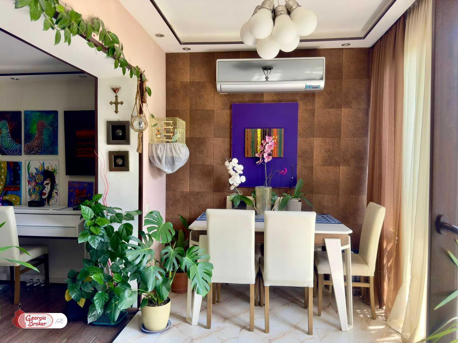 nearly repaired 3-room apartment for sale