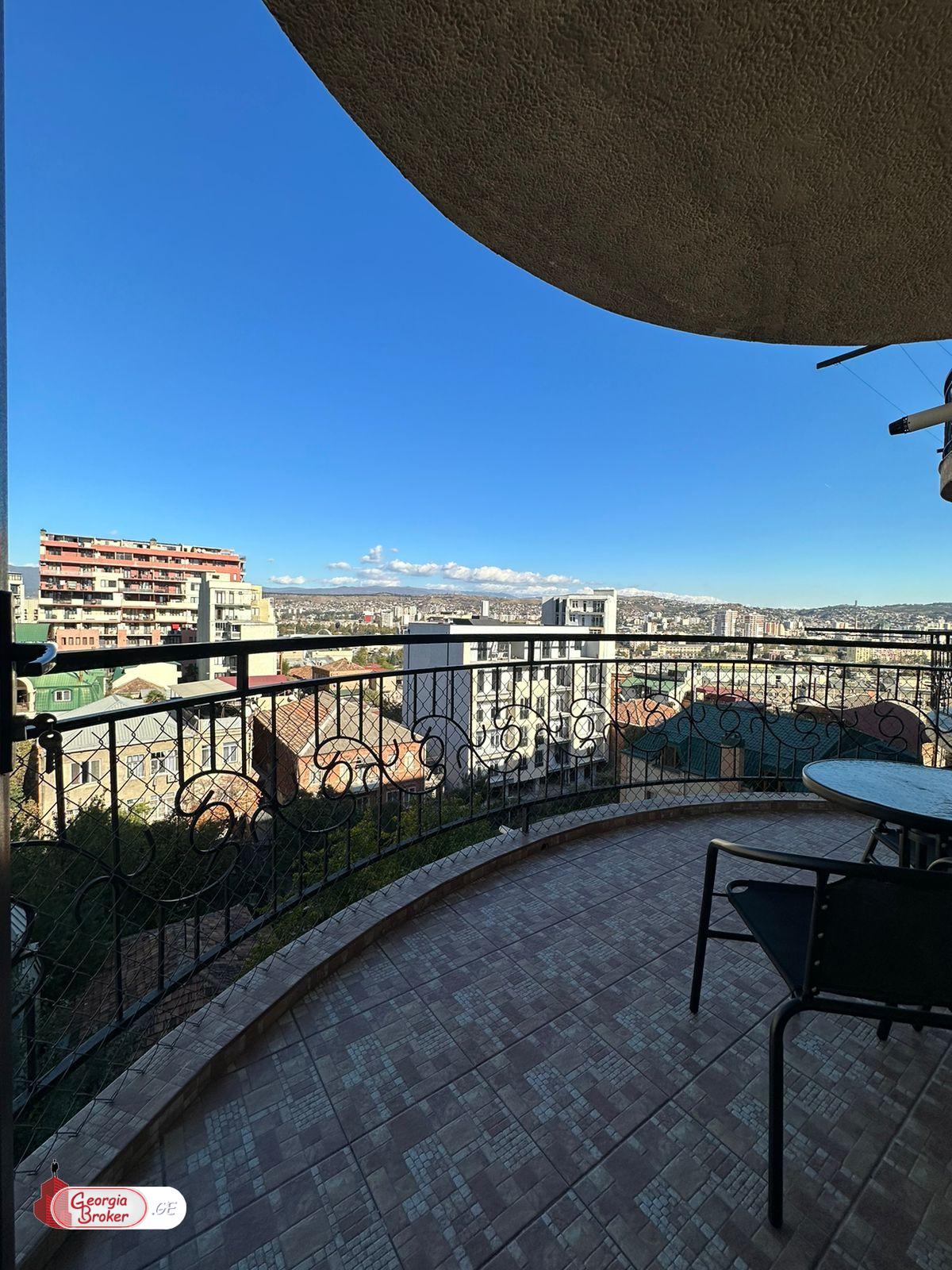 იყიდება ახალი გარემონტებული 2 ოთახიანი ბინა