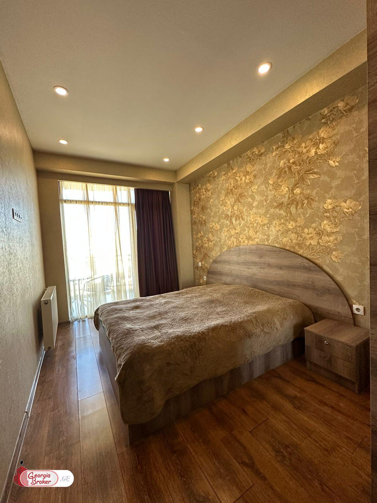 იყიდება ახალი გარემონტებული 2 ოთახიანი ბინა