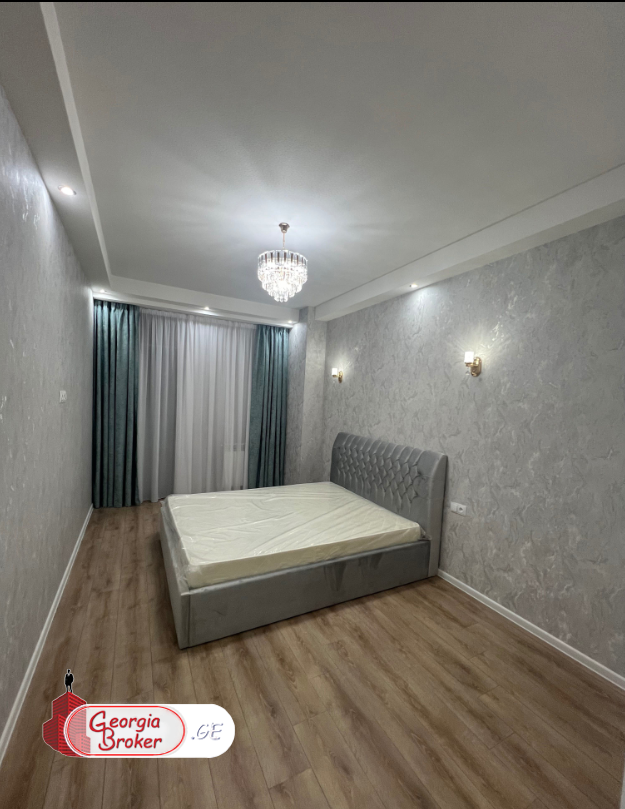 nearly repaired 2-room apartment for sale