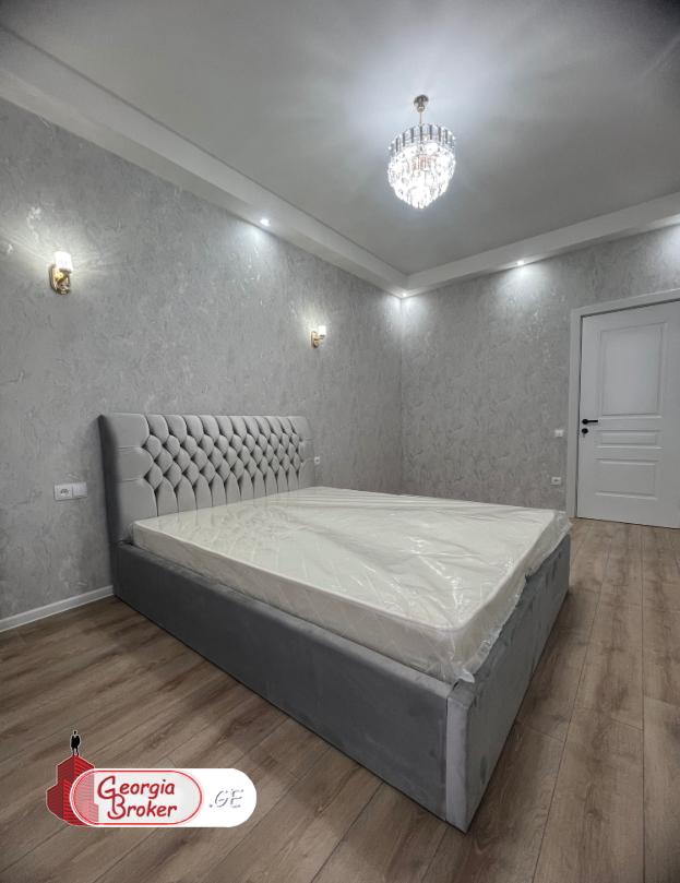 nearly repaired 2-room apartment for sale