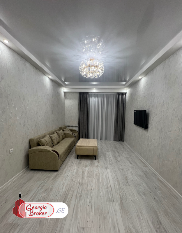 nearly repaired 2-room apartment for sale