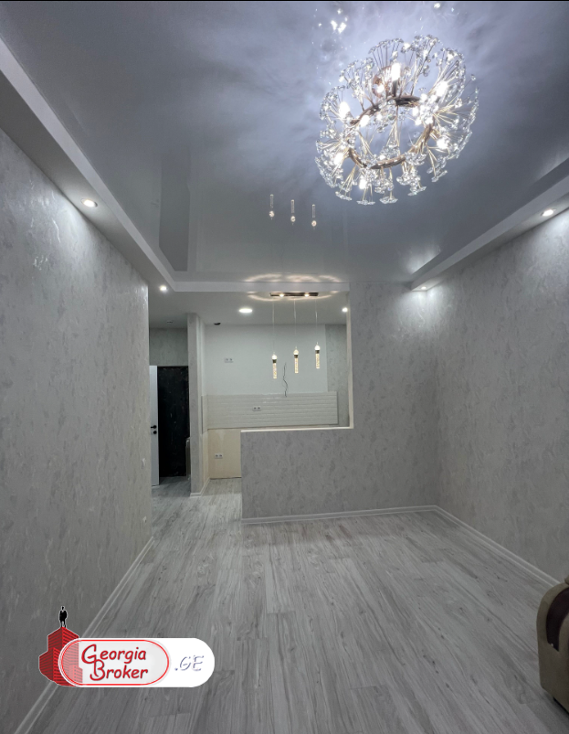 nearly repaired 2-room apartment for sale