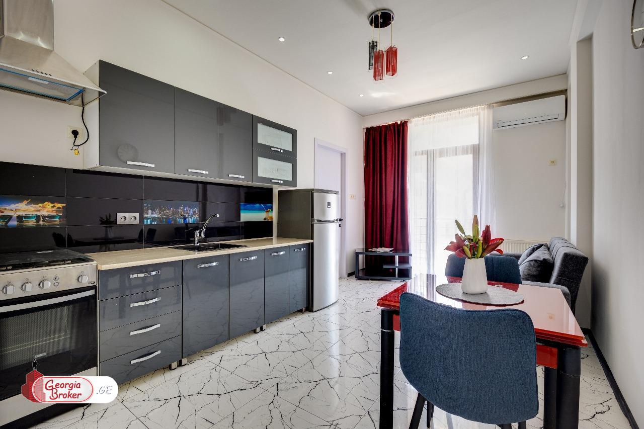 nearly repaired 2-room apartment for sale